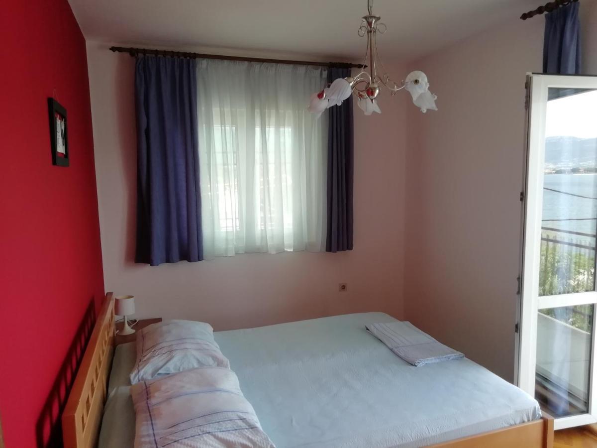 Apartmani Ante Трогір Екстер'єр фото