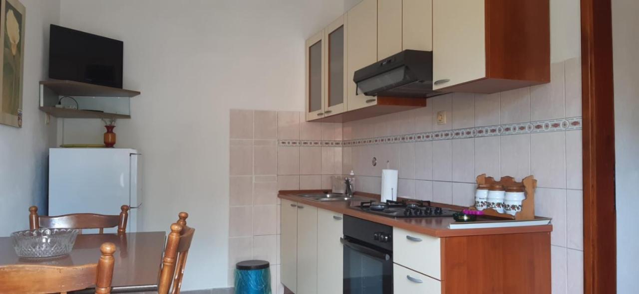 Apartmani Ante Трогір Екстер'єр фото