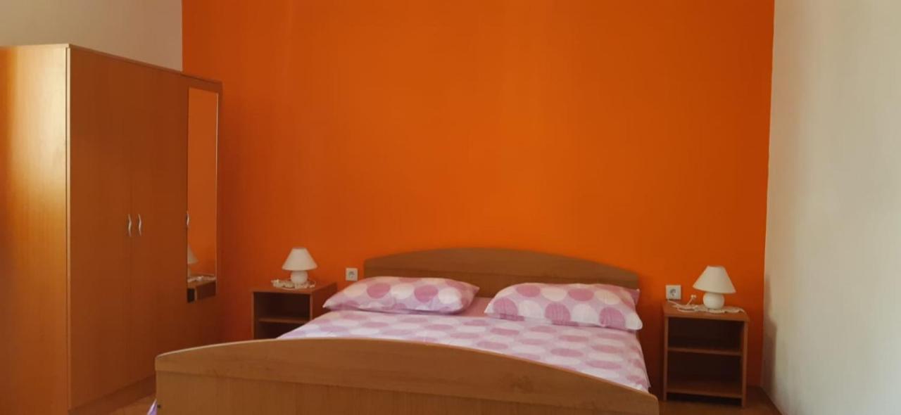 Apartmani Ante Трогір Екстер'єр фото