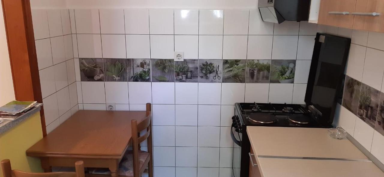 Apartmani Ante Трогір Екстер'єр фото