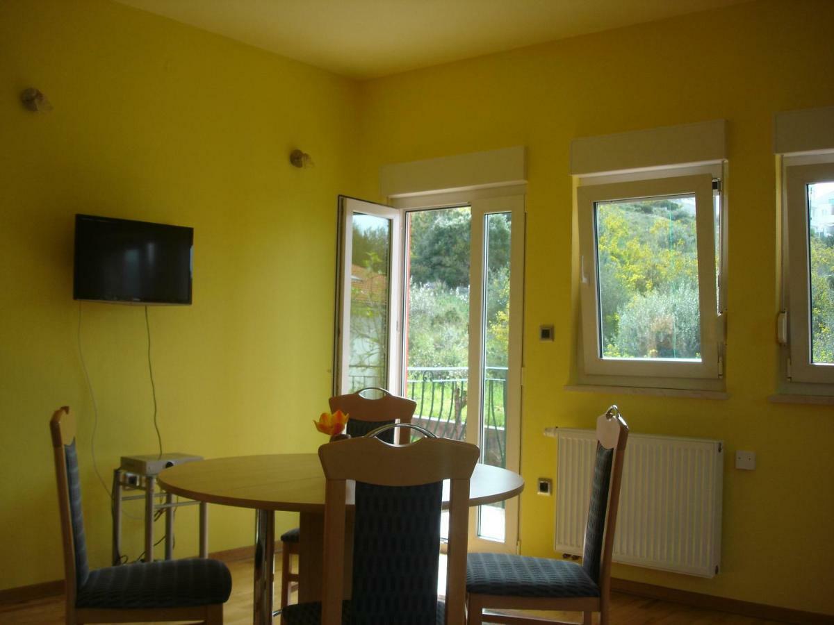 Apartmani Ante Трогір Екстер'єр фото
